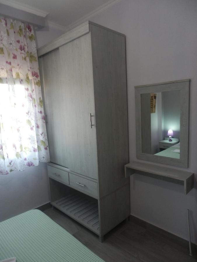 Zephyros Family Apartments 2 أورموس باناجياس المظهر الخارجي الصورة
