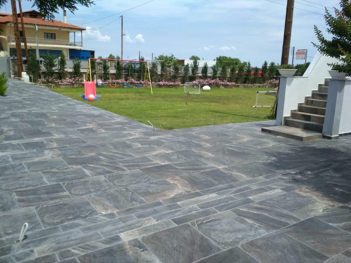 Zephyros Family Apartments 2 أورموس باناجياس المظهر الخارجي الصورة