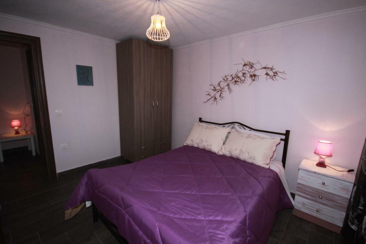 Zephyros Family Apartments 2 أورموس باناجياس المظهر الخارجي الصورة